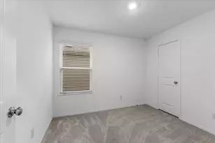 8631 Cottage Crk Dr, Fort Worth, TX 76123 - Photo 16