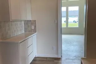 133 Hillview Trl, Decatur, TX 76234 - Photo 4