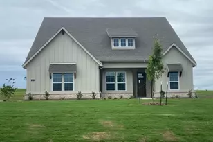 133 Hillview Trl, Decatur, TX 76234 - Photo 1