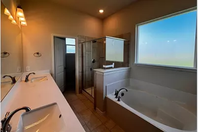 132 Hillview Trail, Decatur, TX 76234 - Photo 10