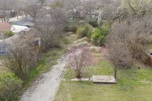 124 E 6th St, Lancaster, TX 75146 - Photo 1