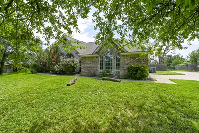 152 Howard Newby Lane, Springtown, TX 76082 - Photo 4