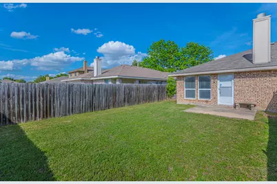 1311 Chapman Drive, Lancaster, TX 75134 - Photo 24
