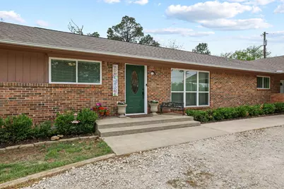 416 4th Street, Whitesboro, TX 76273 - Photo 2