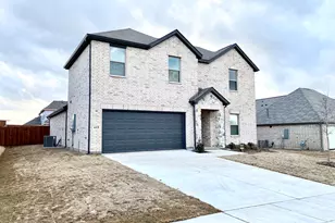615 Metallic Tree Ln, Van Alstyne, TX 75495 - Photo 2