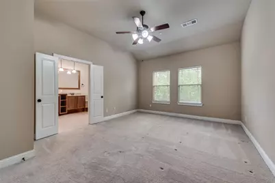 1003 Brook Hollow Drive, Euless, TX 76039 - Photo 14