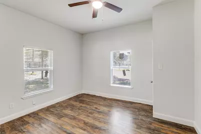2323 Stoneman Street, Dallas, TX 75215 - Photo 12