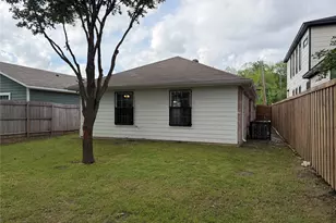 1728 McBroom St, Dallas, TX 75212 - Photo 26
