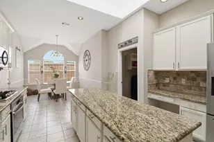 812 Patricia Dr, Allen, TX 75002 - Photo 8