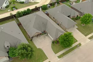 1675 Potomac Dr, Burleson, TX 76028 - Photo 38