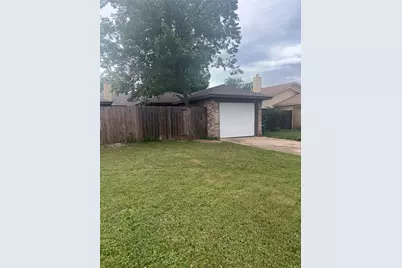 2720 Countryside Lane, Fort Worth, TX 76133 - Photo 1