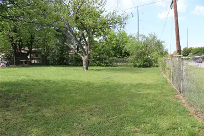 209 Pennsylvania Avenue, Graham, TX 76450 - Photo 30