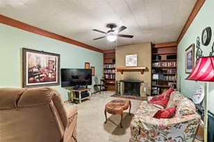 919 S French Ave, Denison, TX 75020 - Photo 20