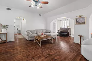 4200 Jennifer Ln, Crowley, TX 76036 - Photo 6