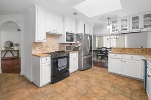 4200 Jennifer Ln, Crowley, TX 76036 - Photo 18