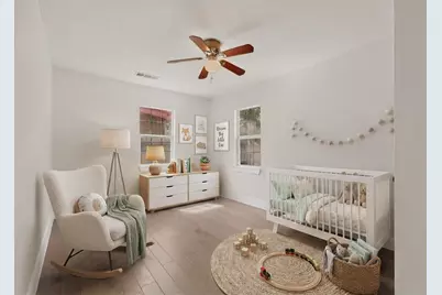 910 S Chatfield Street, Ennis, TX 75119 - Photo 8