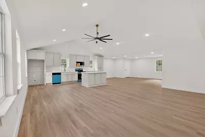 910 S Chatfield Street, Ennis, TX 75119 - Photo 14