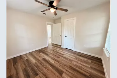 1455 Honor Drive, DeSoto, TX 75115 - Photo 8