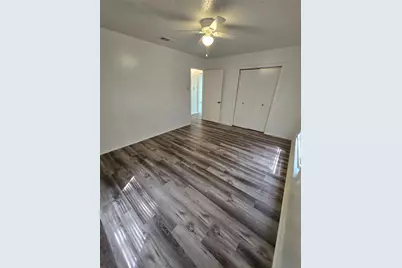 1813 Throckmorton Street, Gainesville, TX 76240 - Photo 24