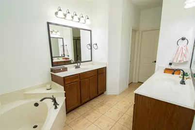 10017 Bell Rock Road, Frisco, TX 75035 - Photo 14