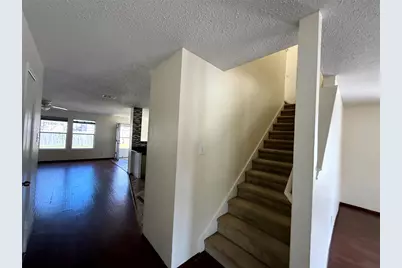 7919 Mosstree Drive, Arlington, TX 76001 - Photo 8