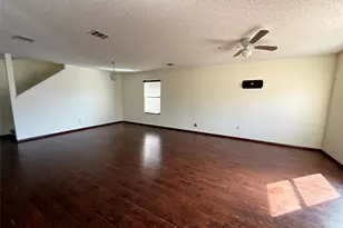 7919 Mosstree Dr, Arlington, TX 76001 - Photo 4