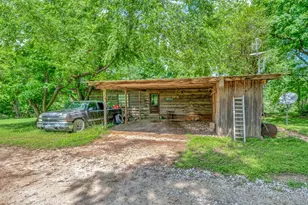 257 Hcr 2201, Aquilla, TX 76622 - Photo 40