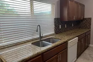 5100 Shannon Dr, The Colony, TX 75056 - Photo 6