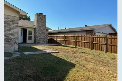 5144 Reed Drive, The Colony, TX 75056 - Photo 2