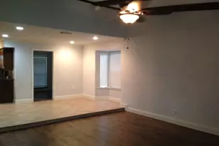 4817 Roberts Dr, The Colony, TX 75056 - Photo 4