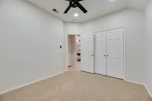 336 Touchdown Dr, Irving, TX 75063 - Photo 20