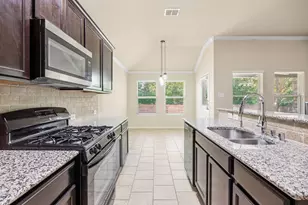 11804 Hamptonbrook Dr, McKinney, TX 75071 - Photo 6