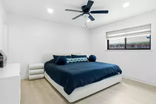 1820 Castille Dr, Carrollton, TX 75007 - Photo 10