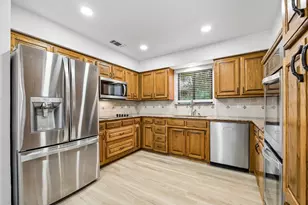 1604 Shadow Moss Way, Carrollton, TX 75007 - Photo 8