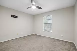 2507 Lake Ridge Rd, Glenn Heights, TX 75154 - Photo 16