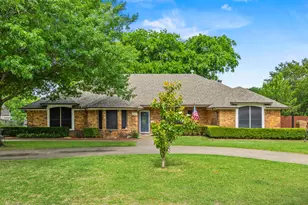 2507 Lake Ridge Rd, Glenn Heights, TX 75154 - Photo 1