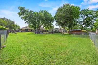 2507 Lake Ridge Road, Glenn Heights, TX 75154 - Photo 16
