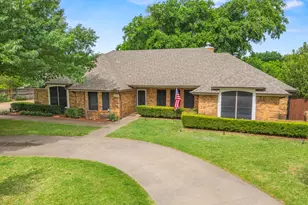 2507 Lake Ridge Rd, Glenn Heights, TX 75154 - Photo 22