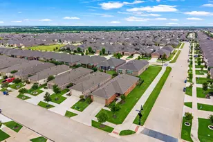 1269 Revolution Dr, Little Elm, TX 76227 - Photo 38