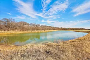 3163 Manchester Dr, Cleburne, TX 76031 - Photo 32