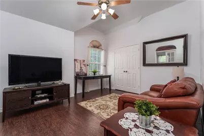 4924 Marsh Harrier Avenue, Grand Prairie, TX 75052 - Photo 32