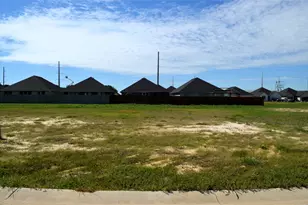 313 Preston Rd, Mabank, TX 75147 - Photo 1