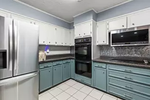 420 Brookwood Dr, Woodway, TX 76712 - Photo 30