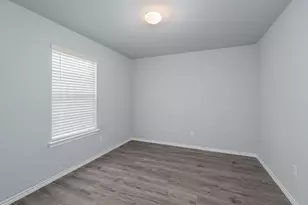 811 Emerald Dr, Princeton, TX 75407 - Photo 18