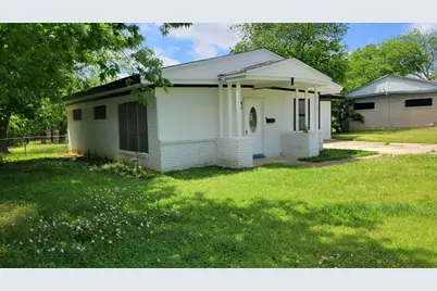 4660 Lois Street, Fort Worth, TX 76119 - Photo 2
