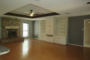 1048 Eagle Canyon Dr, China Spring, TX 76633 - Photo 2