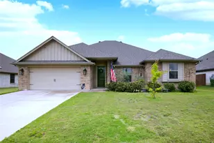 211 Rees Ave, Godley, TX 76044 - Photo 2