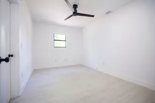 250 Skyview, Point, TX 75472 - Photo 8