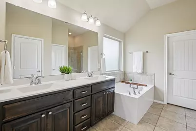 1117 Daventry Drive, Glenn Heights, TX 75154 - Photo 18