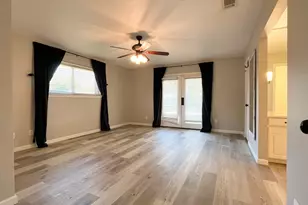 10006 Pensive Dr, Dallas, TX 75229 - Photo 12